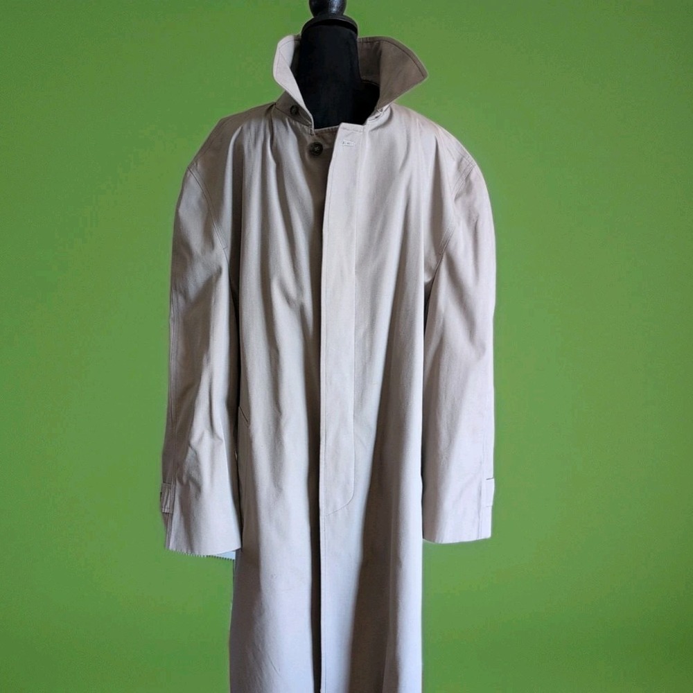 London Fog Men's Vintage Trench Coat Sz 44 Long‎ Beige Hidden Buttons - No Liner